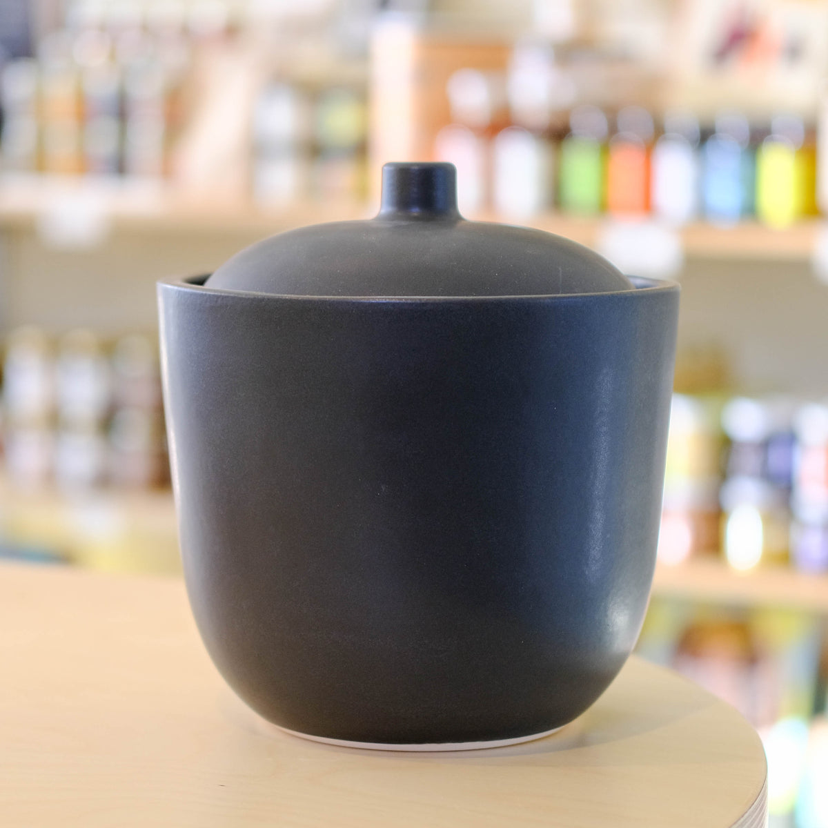 Onggi Fermentation Crock - Matte Black