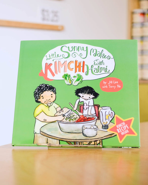 Little Sunny Makes Kimchi with Halmi